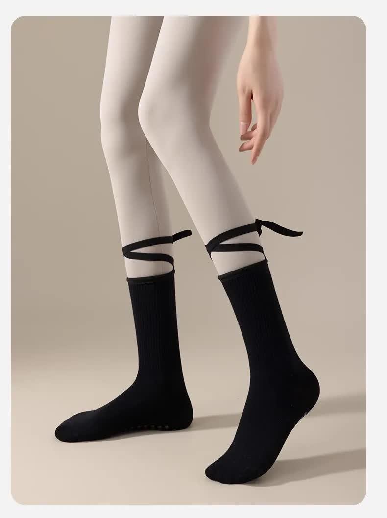 Pilates Essential Socks